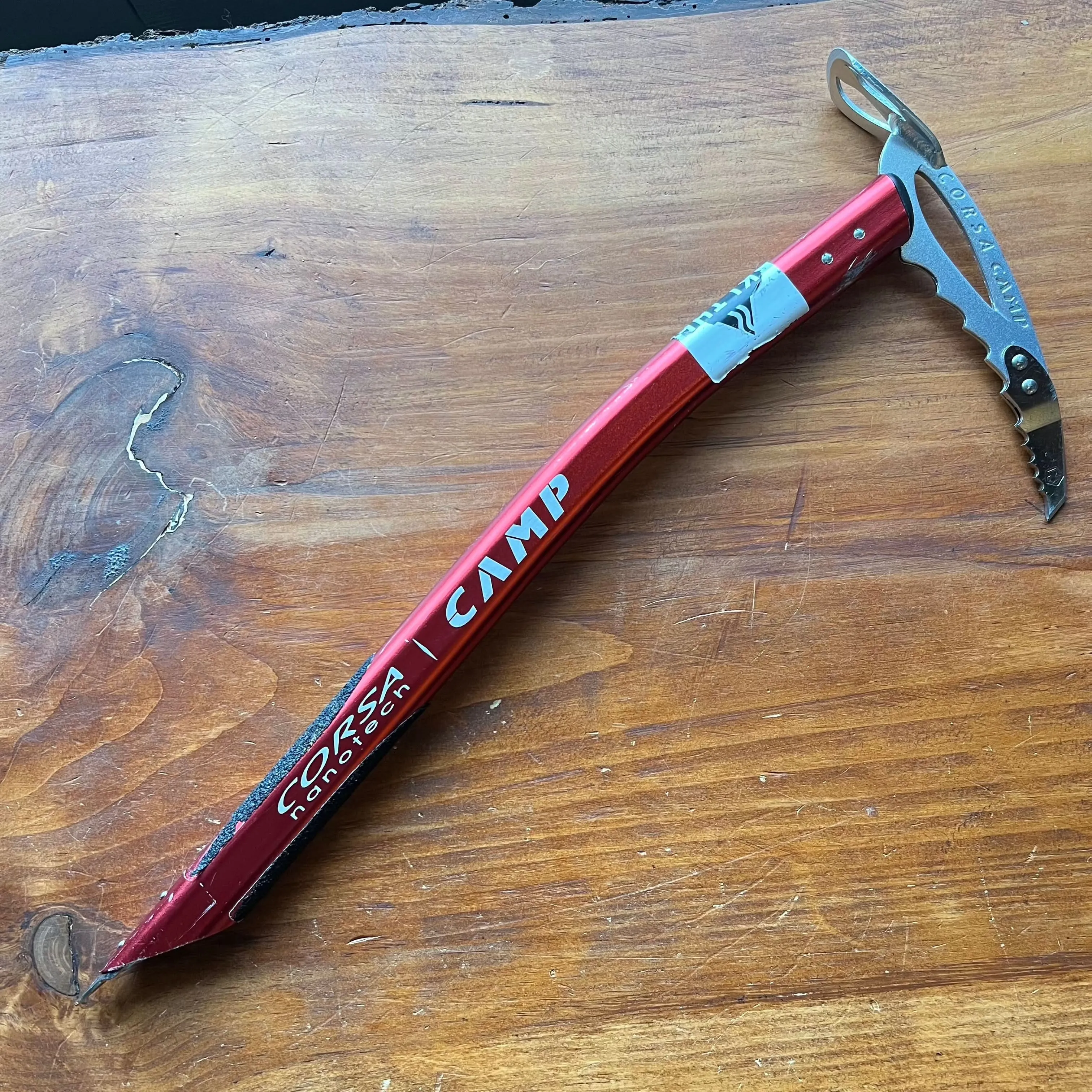 Demo Ice Axe 2024